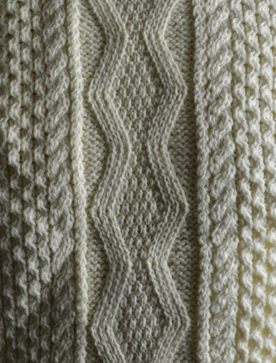 Clan Scarves<Glenaran Hogan Clan Scarf
