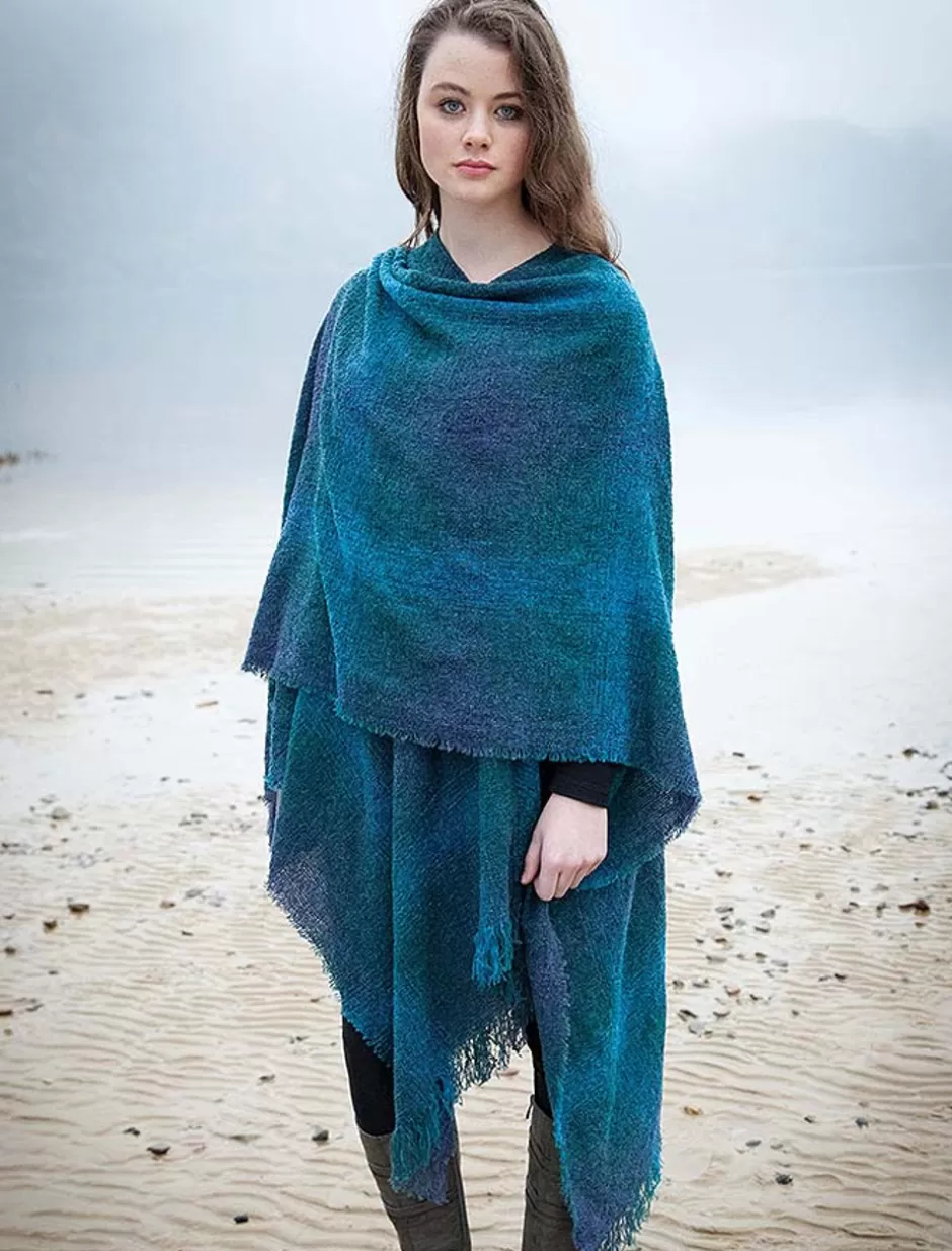 lambswool_celtic_ruana_wrap_2.webp Ponchos, Capes & Shawls<Glenaran Lambswool Celtic Ruana Wrap