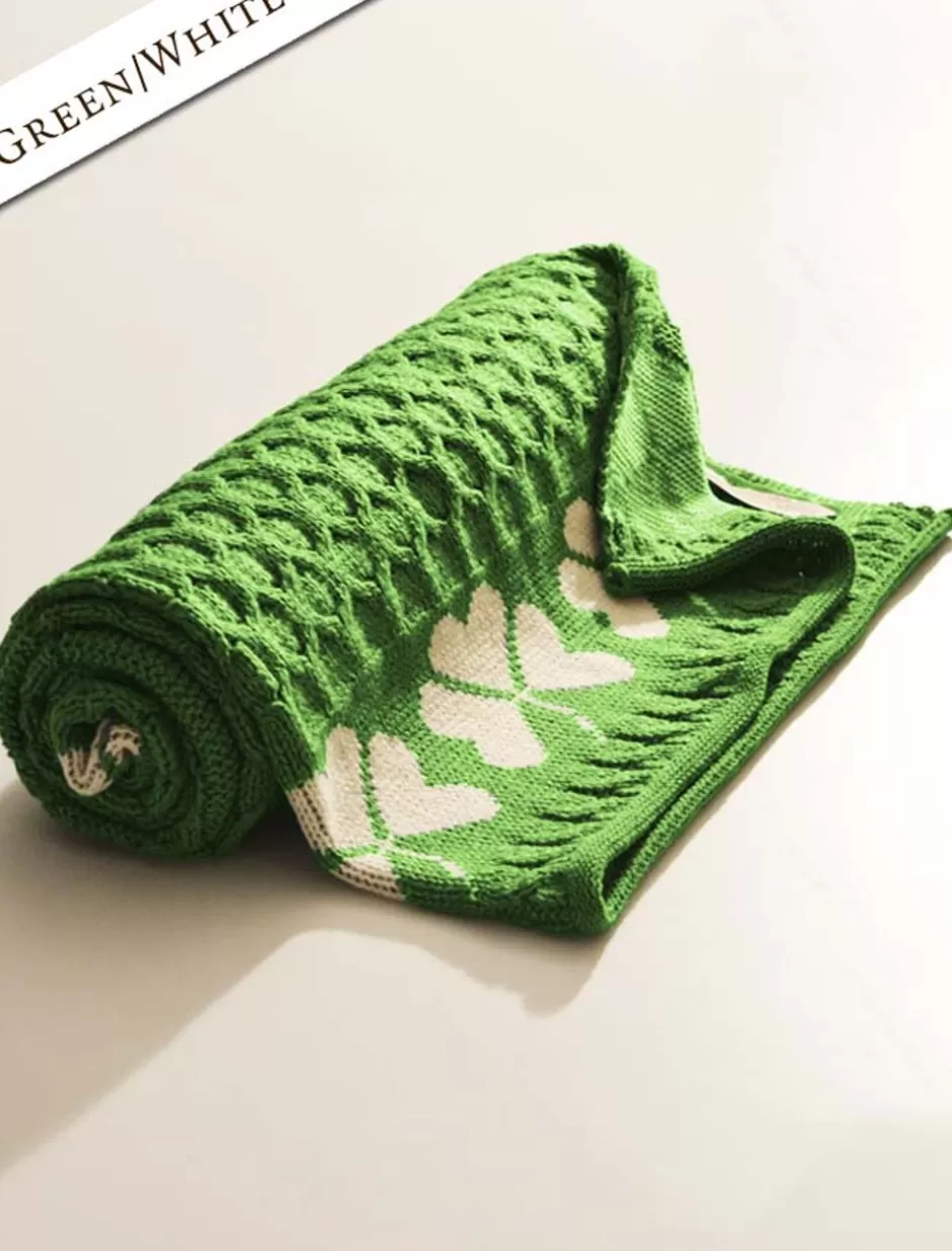 medium_merino_shamrock_throw_7.webp Knitted Wool Throws<Glenaran Medium Merino Shamrock Throw