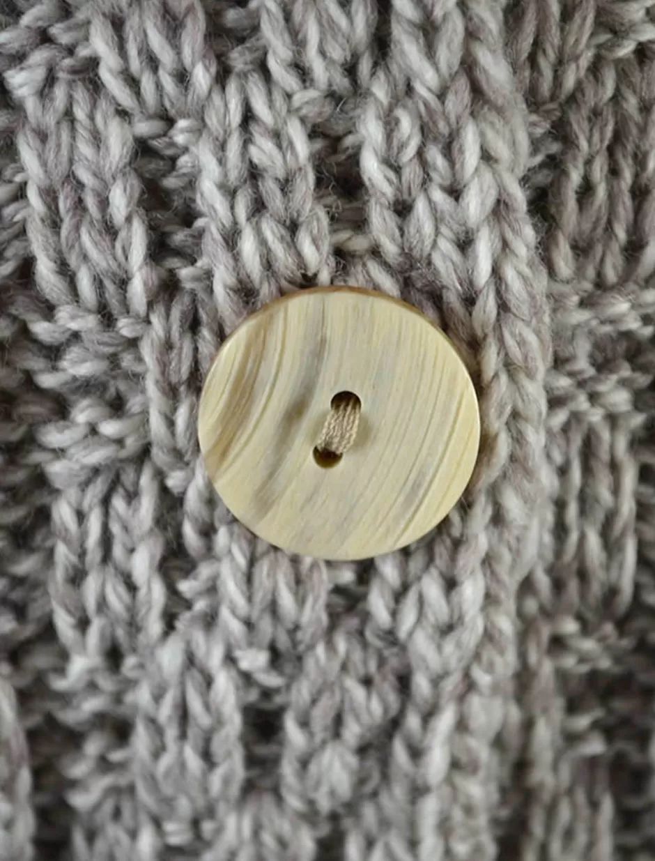 super_soft_luxury_buttonup_cardigan_5.webp Cardigans, Jackets & Coatigans<Glenaran Super Soft Luxury Button-Up Cardigan