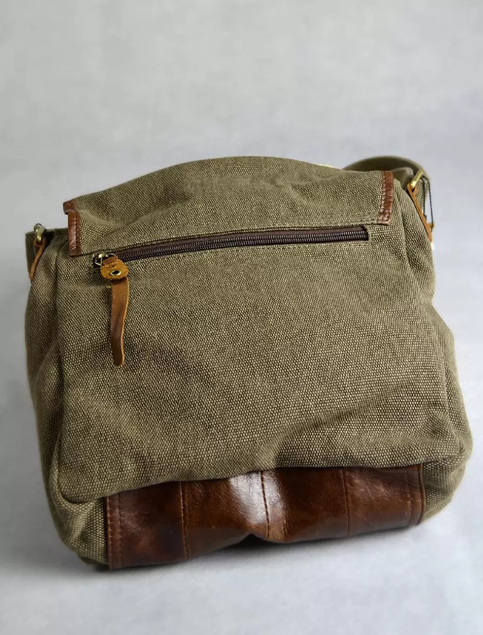 traditional_tweed__leather_single_buckle_bag_2.webp Bags And Satchels | Bags And Satchels<Glenaran Traditional Tweed & Leather Single Buckle Bag